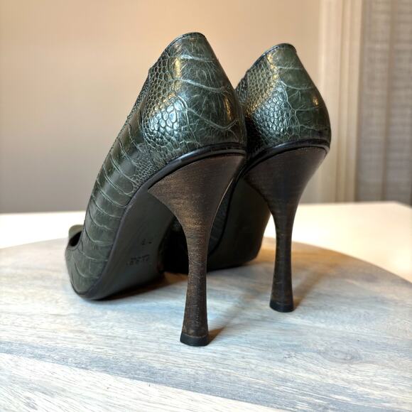 Gucci Snakeskin Embossed Pointed-Toe Dark Green Leather Pumps Italy US Size 7 - Picture 8 of 14